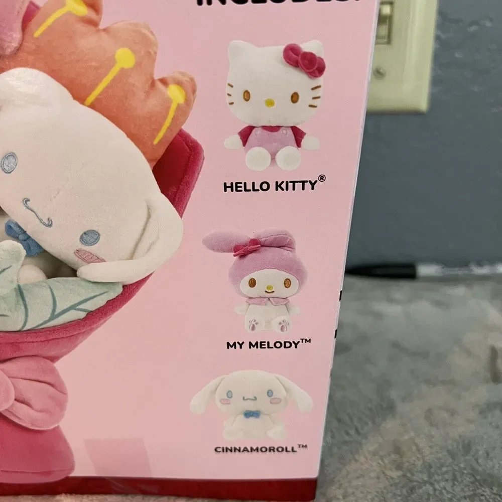 Hello Kitty And Friends Valentines Plush Bouquet 3 Removable Characters 2025 Lot